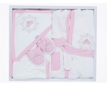 0/6 AY 201 TAÇLİ BORNOZ